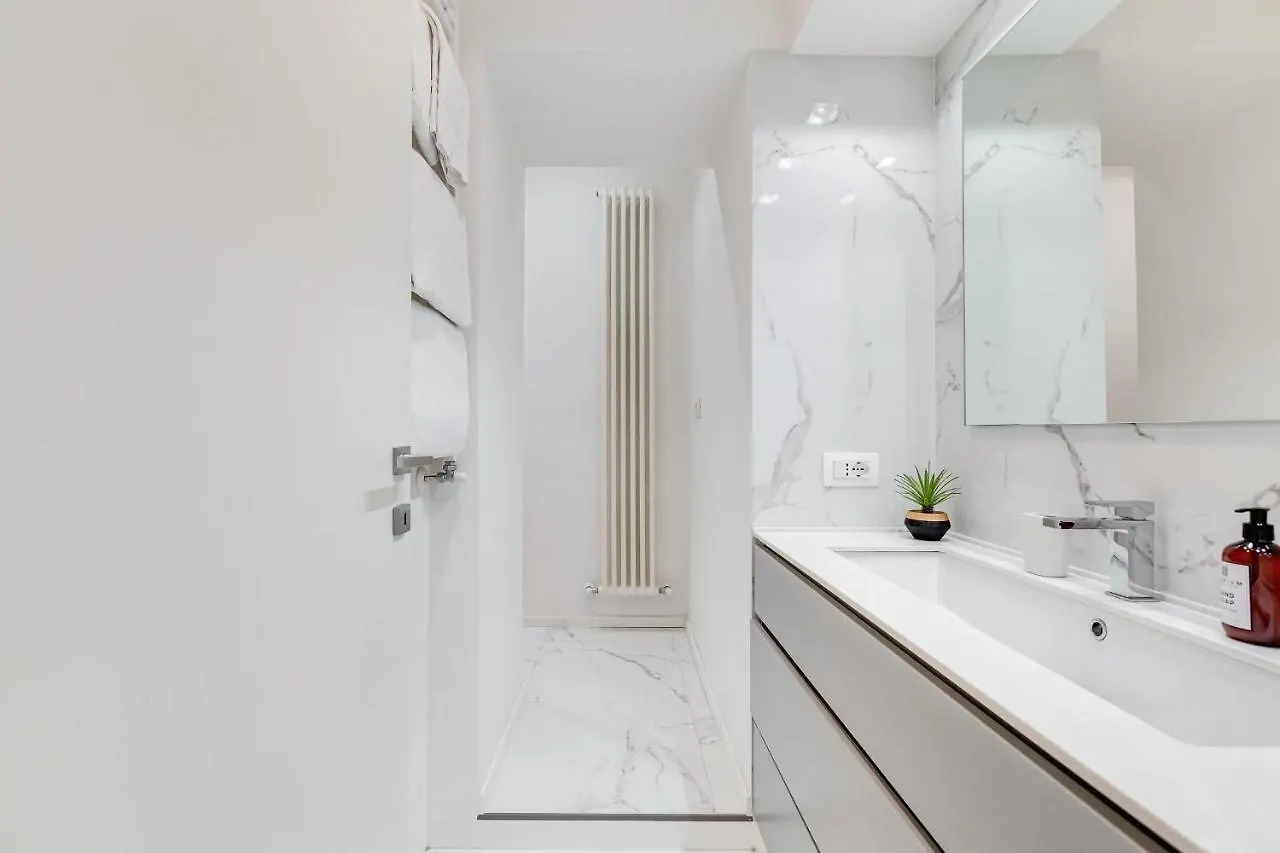 Apartment Opera Exclusive House By Premium Suites Collection Rome
